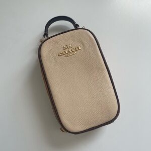 COACH Eva Phone Crossbody
